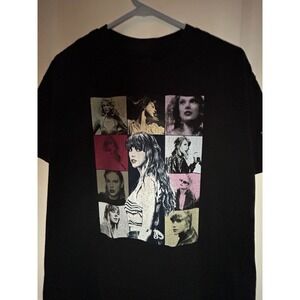 Taylor Swift The Eras Tour‎ Official Merch Black Graphic T-Shirt Size Large